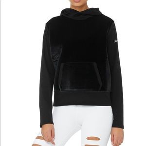 Alo Luxe Long Sleeve Top w/ hood